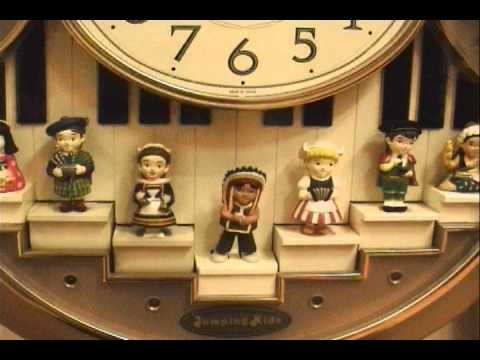 亮真のからくり時計 ジャンピングキッズ - YouTube