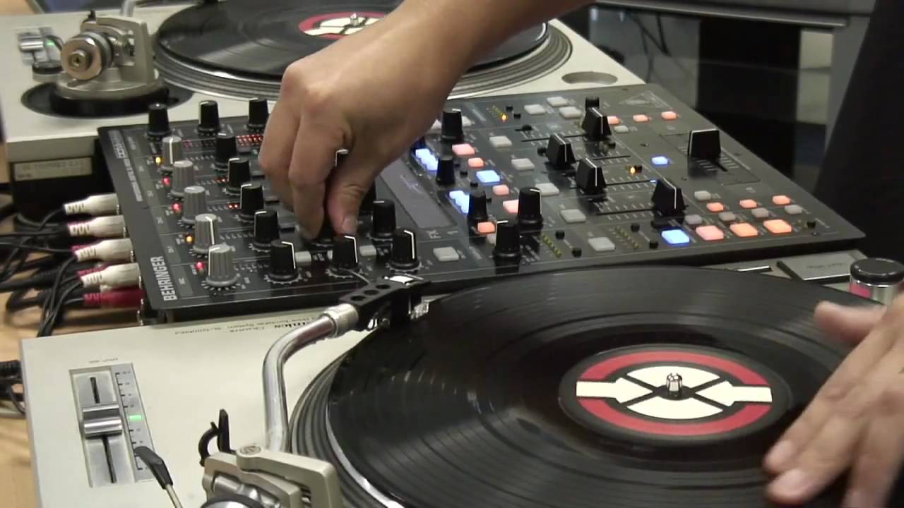 Behringer | Product | DDM4000