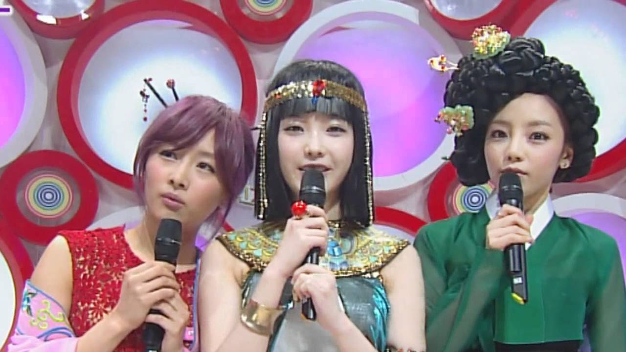 IU♥ONE ～New Year's Gift from IU～』 （読み方：アイユー・ラブ