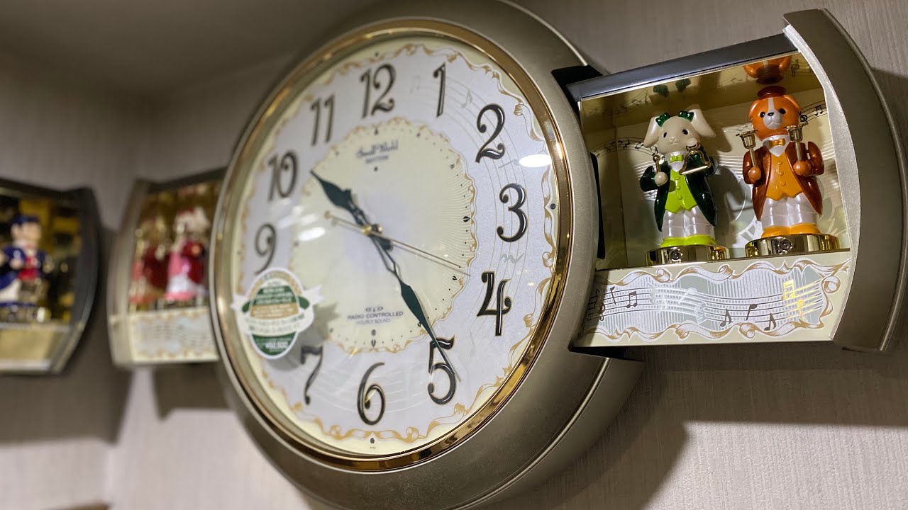 スモールワールド 音楽隊N からくり時計 - YouTube