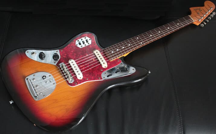 ショートスケールの王道モデル》フェンダー・ジャガーの種類や特徴