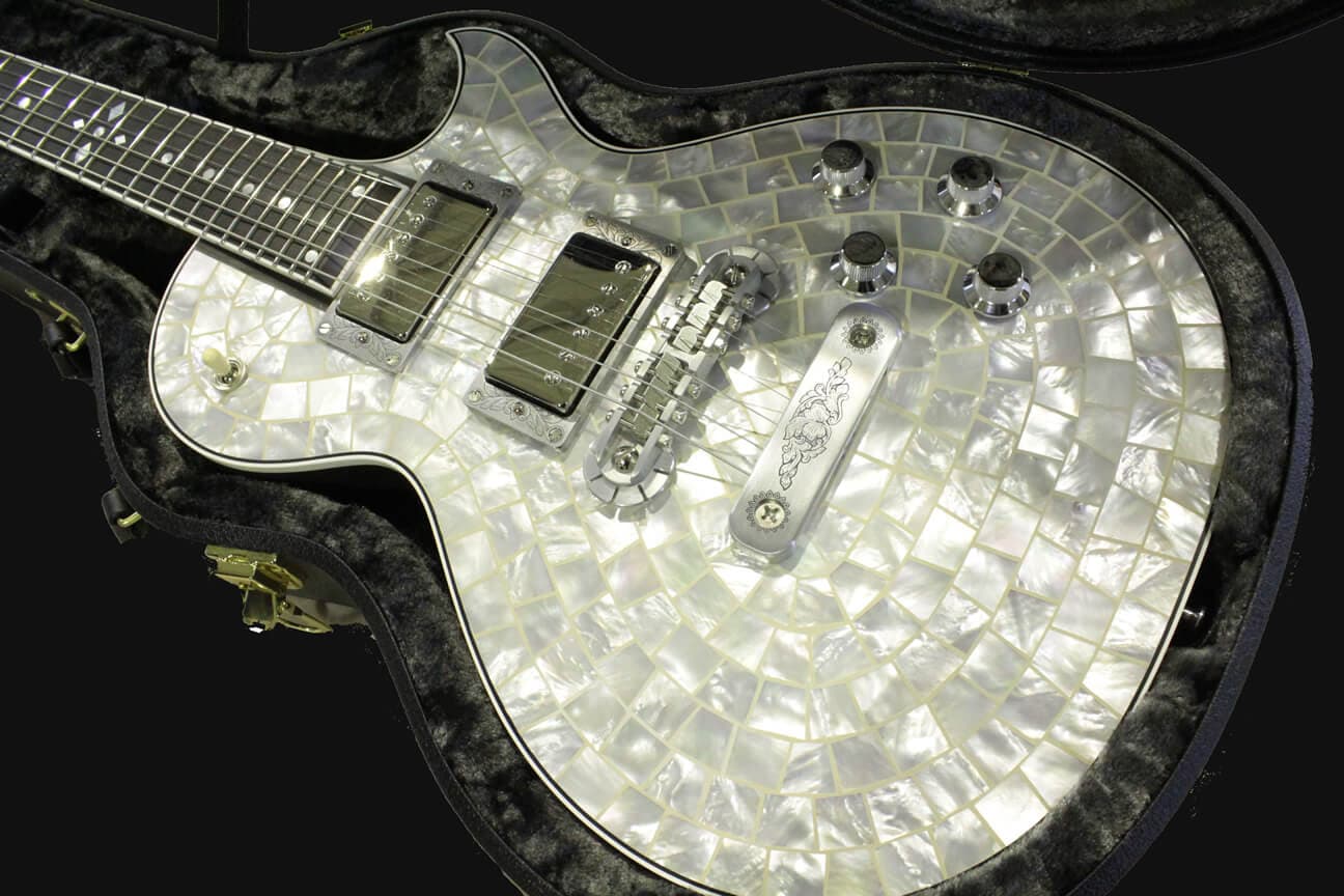 ゼマイティス(Zemaitis)のギターについて【エレキギター博士】