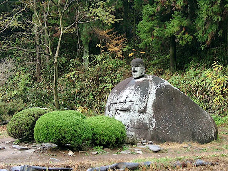 万治の石仏 | ニッポン旅マガジン