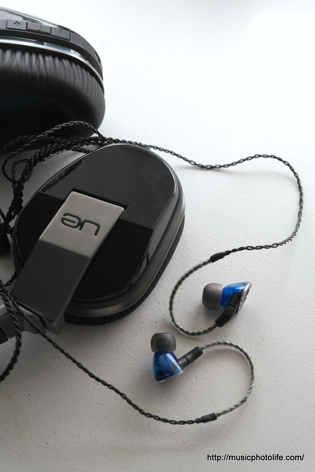 Ultimate Ears UE900 Earphones: Review
