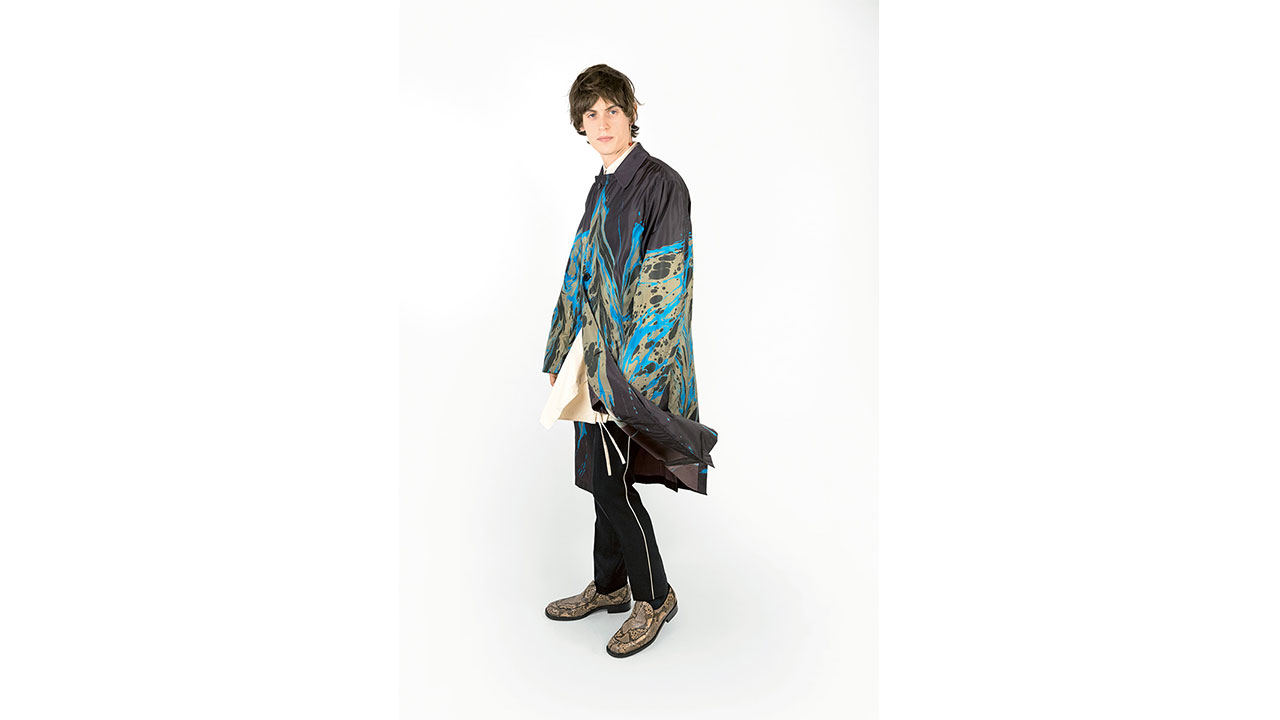 Reinventing the raincoat: Dries Van Noten FW18 - ICON