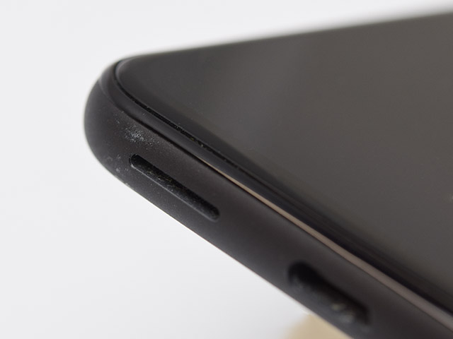 第2世代】iPhoneSE 128GB レッド MHGV3J/A A2296【国内版 SIMフリー