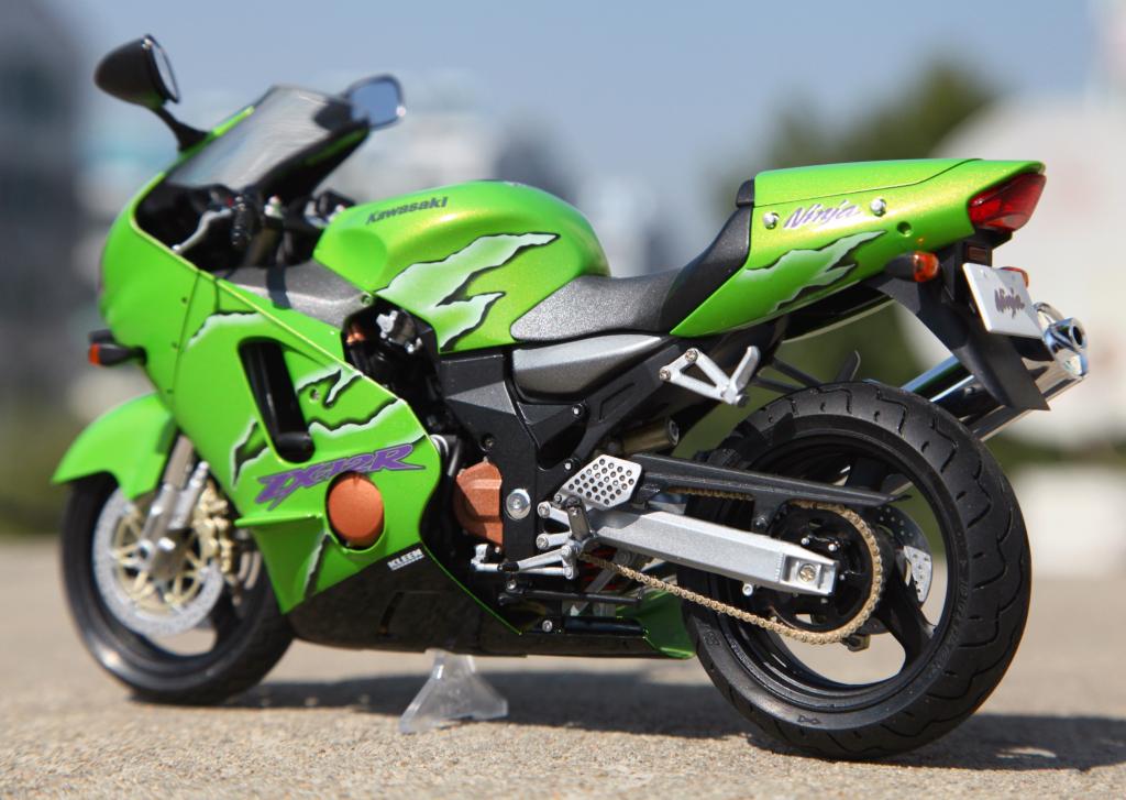 Kawasaki Ninja ZX-12R - 1/12 Tamiya - iModeler