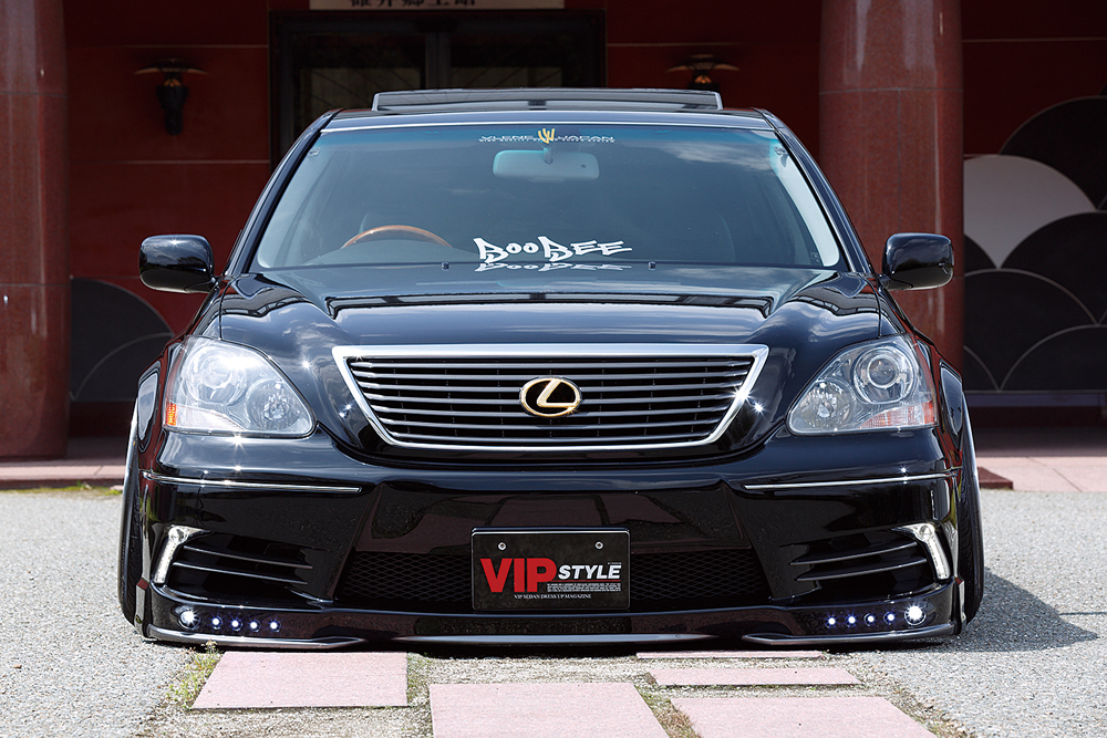 画像ギャラリー】渋さのなかに際立つブリスターフェンダーを纏う「30