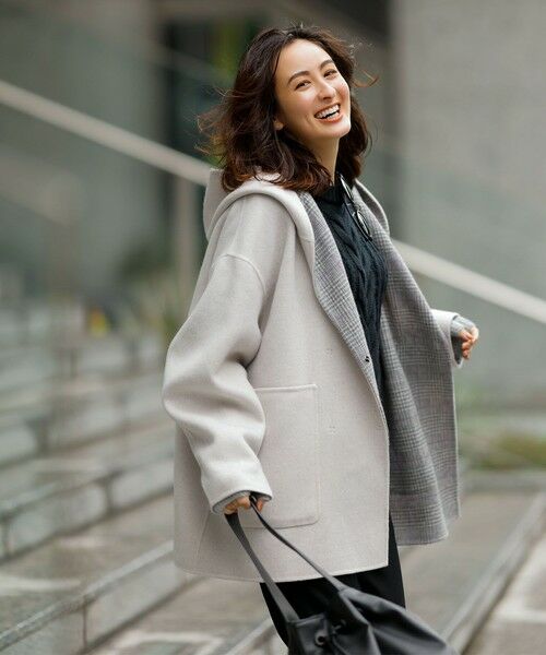 セール】 【リバーシブル】ウールリバー フード付きショートコート