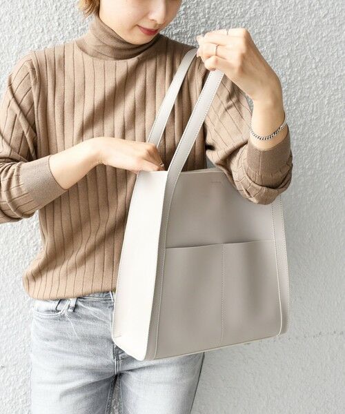 セール】 フェイクレザーサイドポケットデザインバッグ◇ （ショルダー