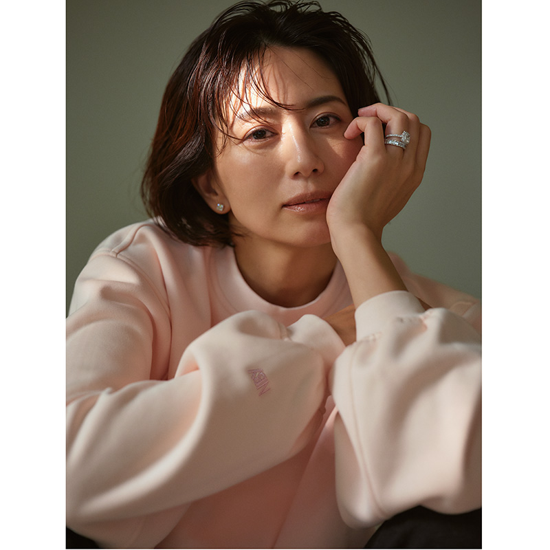 VERY NaVY×東原亜希さんでブランド立ち上げます「N by NaVY」デビュー