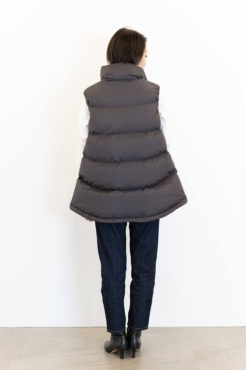 ユニクロ【＋J】の「ダウン」を全レビュー！きれいめが魅力 | VERY