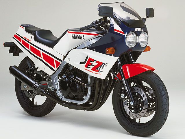 ヤマハ（YAMAHA） FZ400Rの型式・スペックならバイクブロス