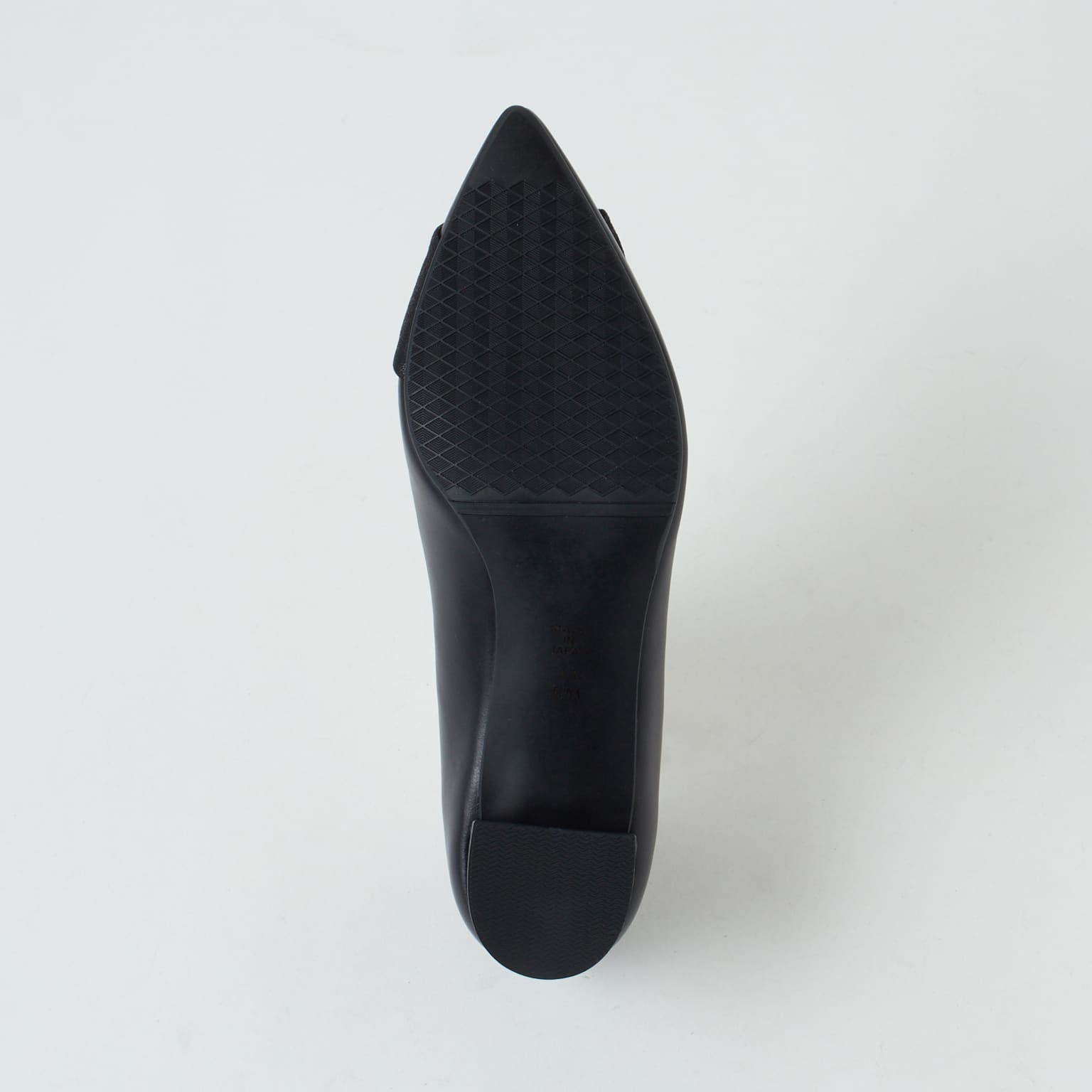 靴・バッグのダイアナ通販サイト ｜ EM14254: シューズ 【dianashoes.com】