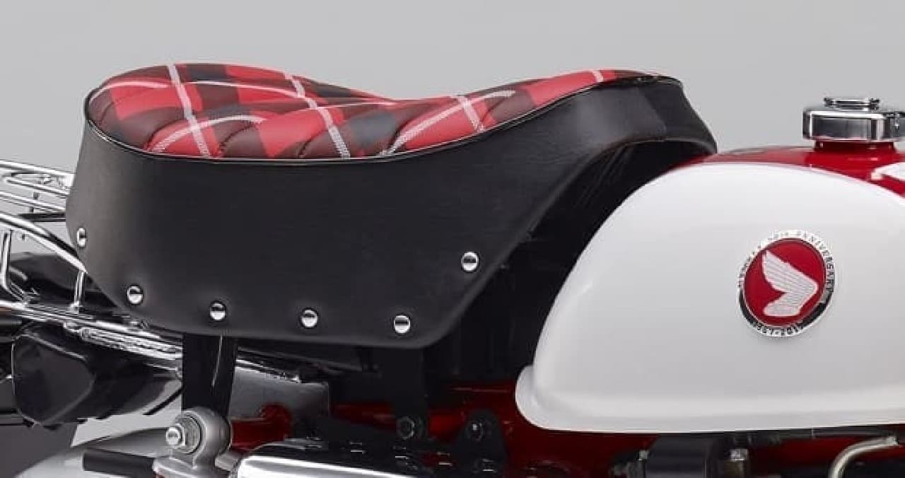 ホンダ モンキーに、発売50周年記念モデル登場―初代モンキーのカラー