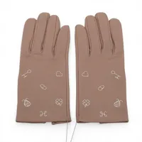 エルメス ケリー グローブ 7 ラムスキン パープル A4019134｜中古