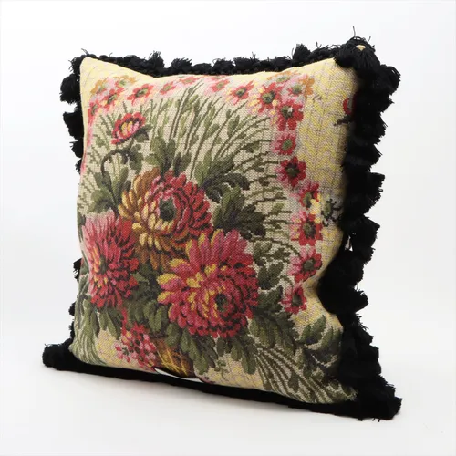 グッチ GGジャカード ファブリック クッション Aランクの買取実績価格