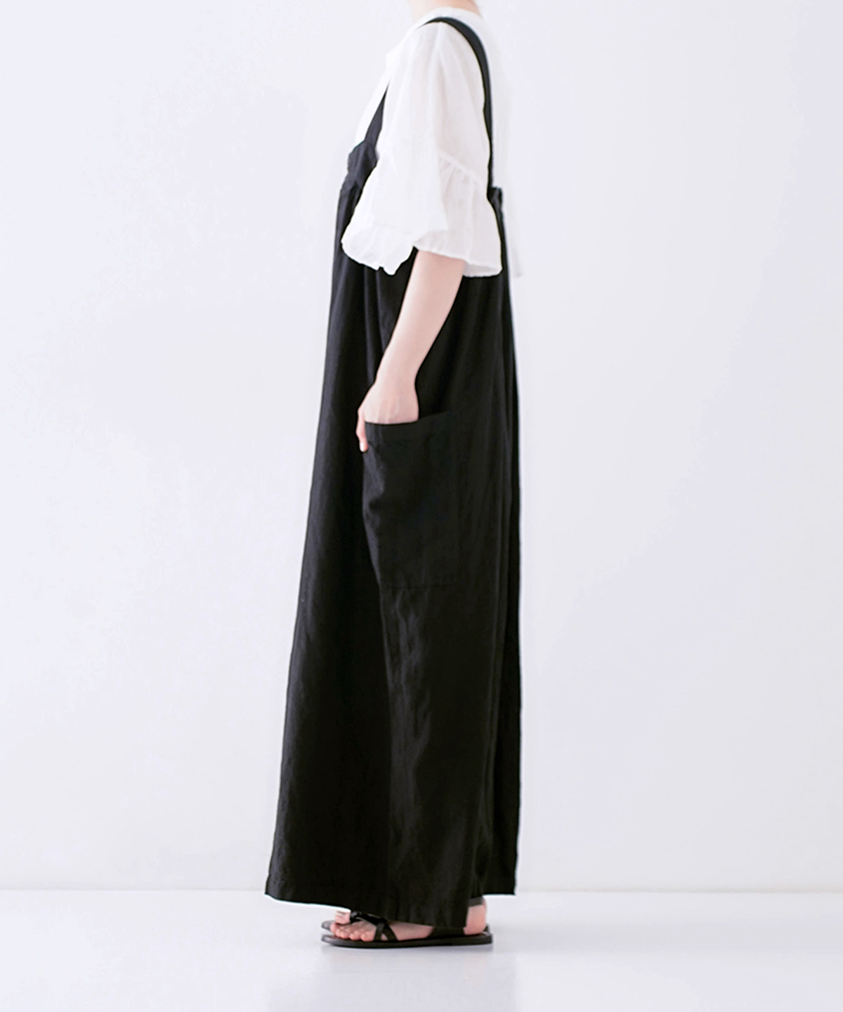 ブラックリネンワイドサロペット｜nest Robe / CONFECT ONLINE SHOP