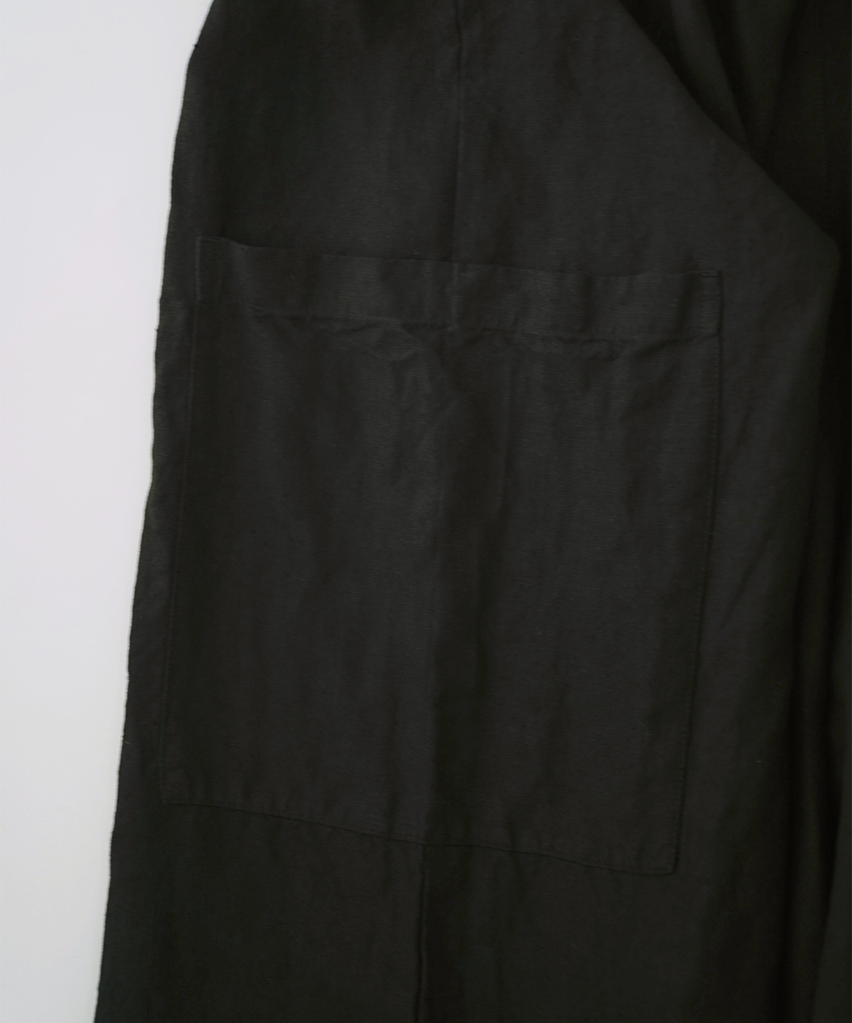 ブラックリネンワイドサロペット｜nest Robe / CONFECT ONLINE SHOP