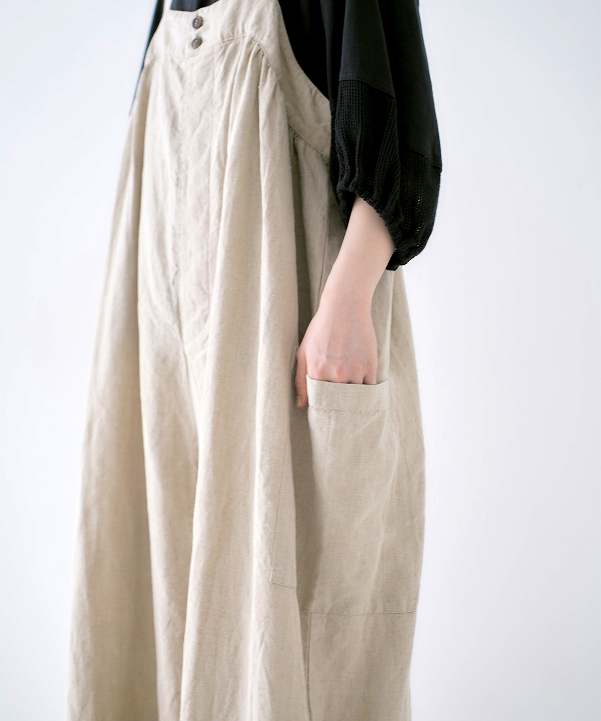 ブラックリネンワイドサロペット｜nest Robe / CONFECT ONLINE SHOP