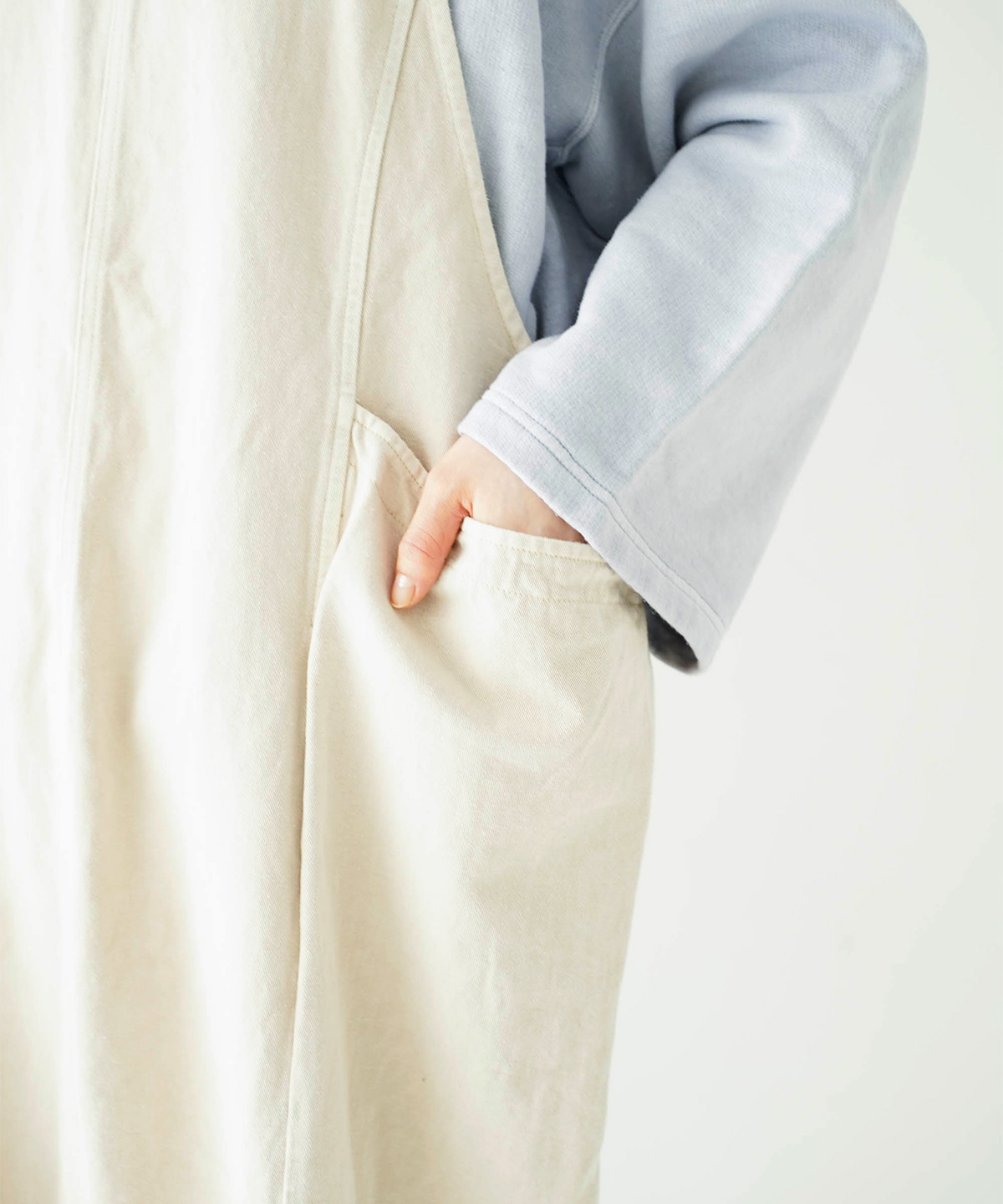 UpcycleLino] チノウォッシュカラーサロペット｜nest Robe / CONFECT