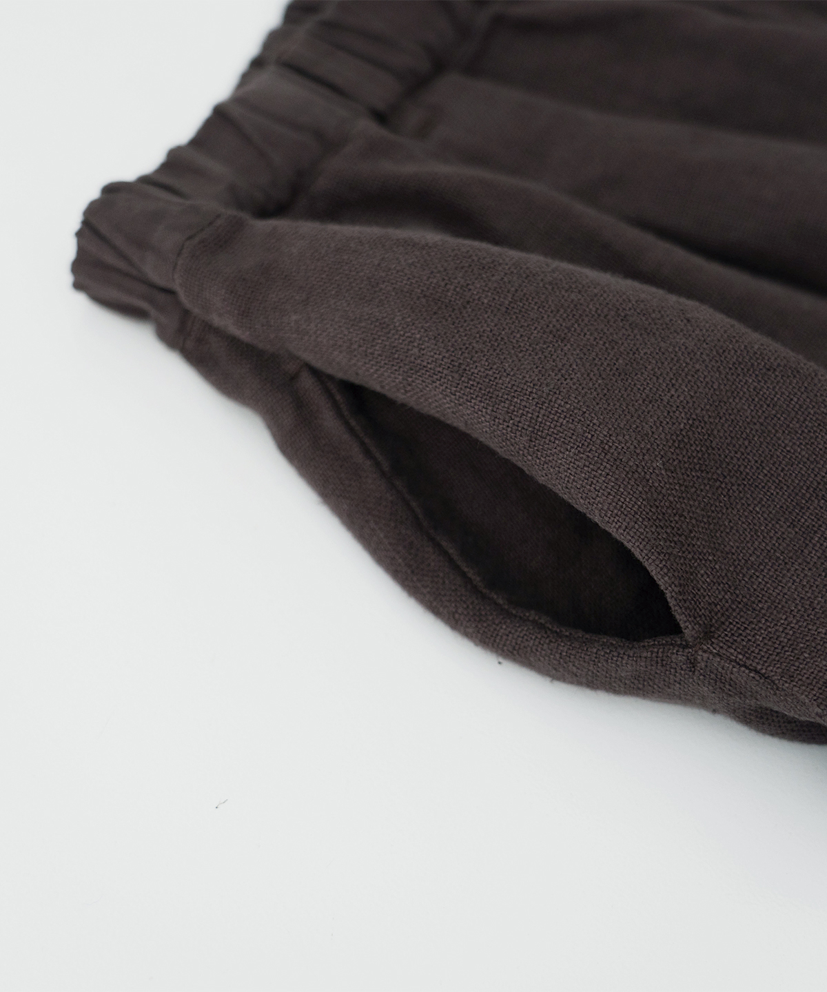 ヘビーリネンタックキュロット｜nest Robe / CONFECT ONLINE SHOP