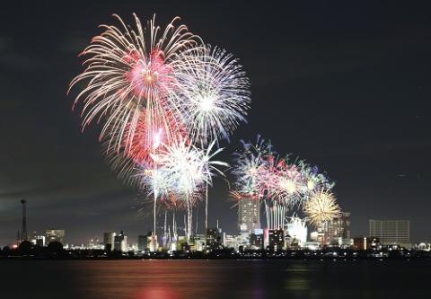 土浦の花火100周年記念 第94回土浦全国花火競技大会 | チケットぴあ