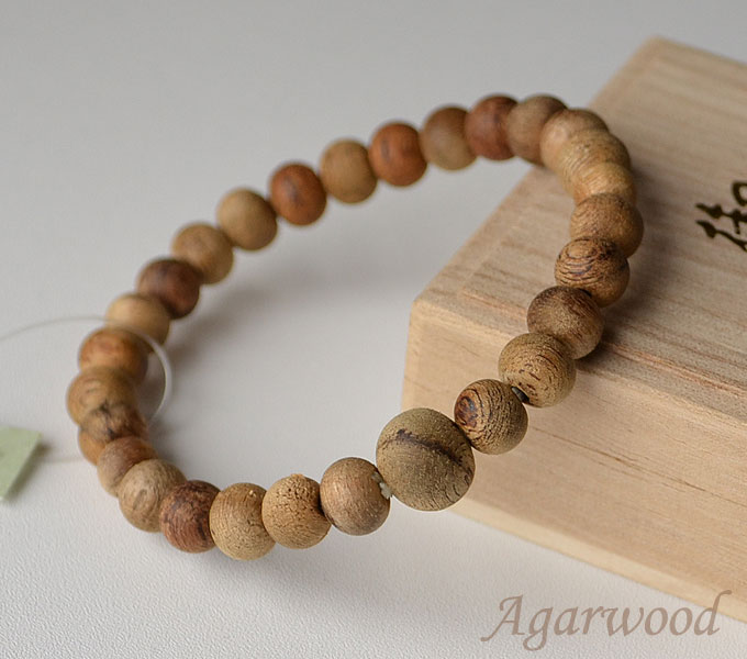楽天市場】【腕輪念珠】香木ブレス「沈香尺二玉腕輪念珠」 7mm 26玉 共