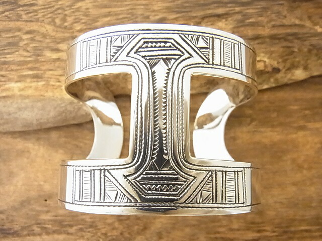 amp japan(アンプジャパン)通販 GOTHIC TOKYO(ゴシックトウキョウ)公式