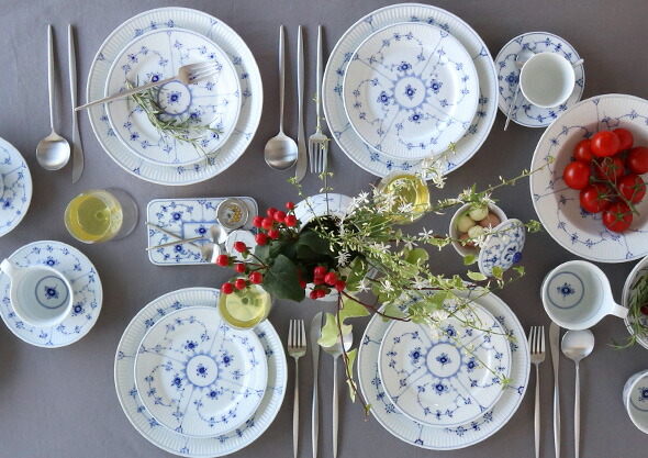 ロイヤルコペンハーゲン（Royal Copenhagen） ブルーフルーテッド