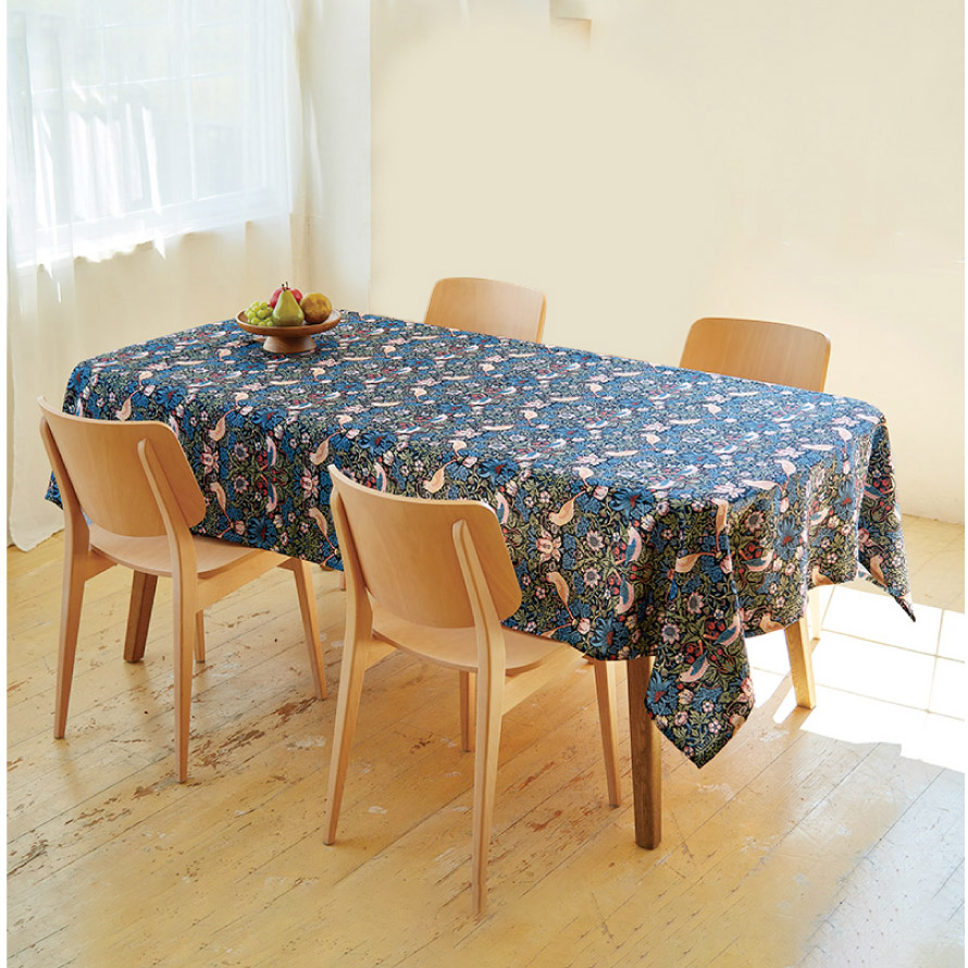 楽天市場】テーブルクロス 145×180cm 撥水 大判 いちご泥棒 ウィリアム