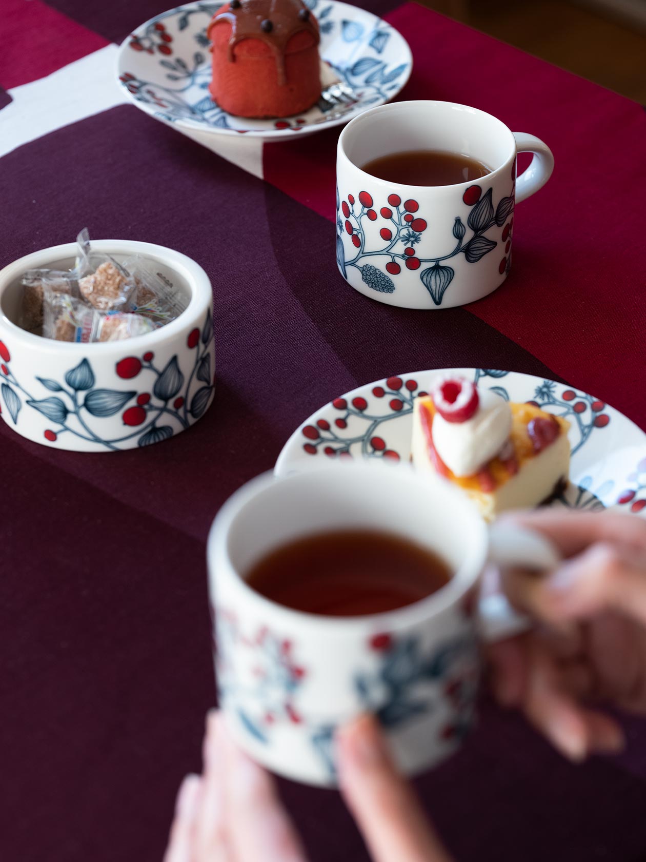 楽天市場】アラビア / ルノ ティーカップ フロストベリー [Arabia Runo