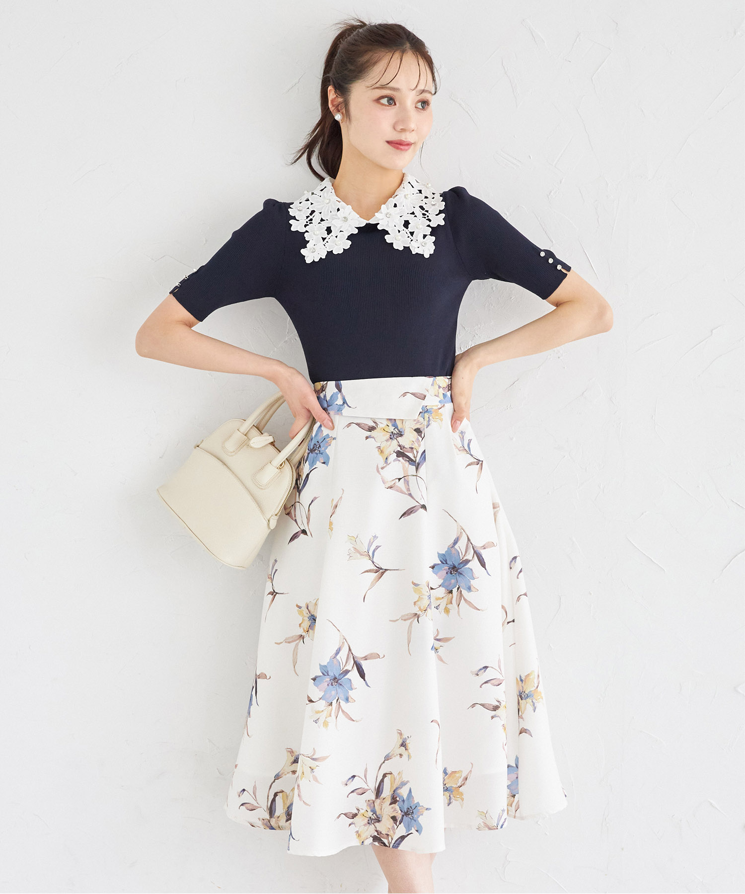 ウエストアシメ切り替えフラワープリントフレアスカート