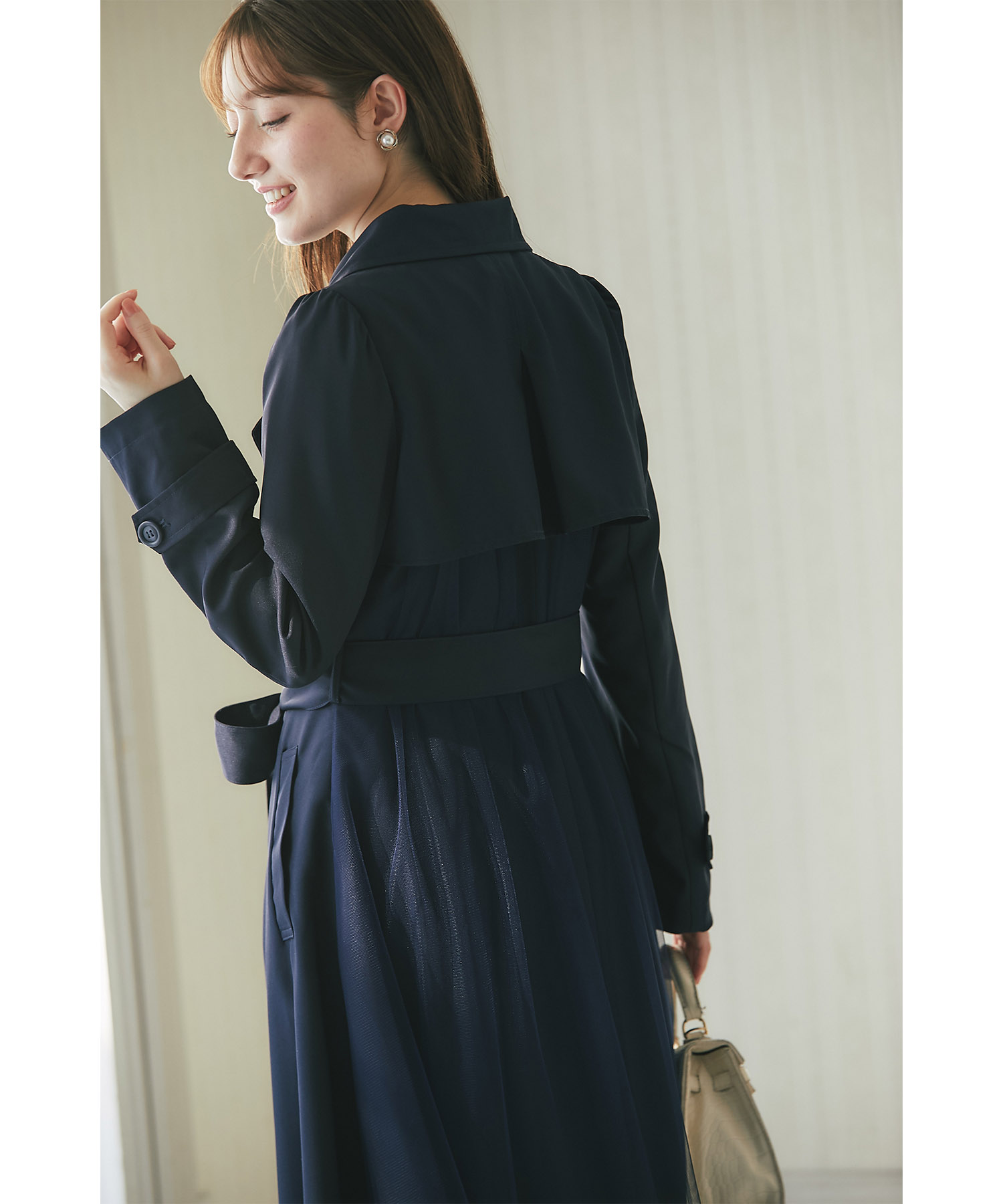 ウエストりぼん付き後ろチュール切り替えトレンチコート