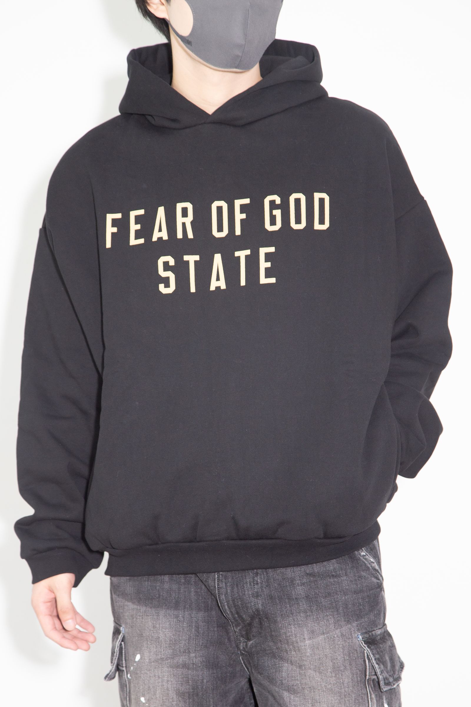 FOG ESSENTIALS - 24FW STATE LOGO SWEAT HOODIE / シェル | Tempt