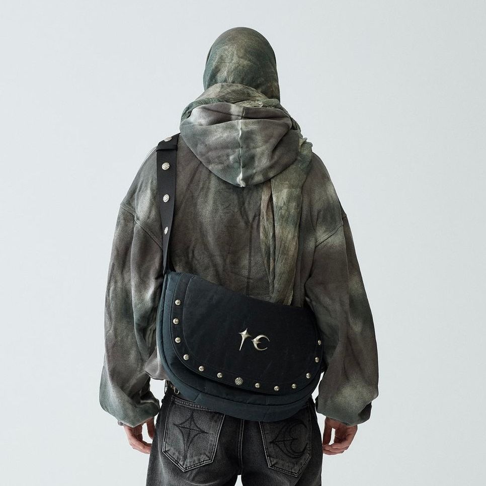 Thug Club - 【残りわずか】Scarred Bio Army Messenger Bag | ACRMTSM