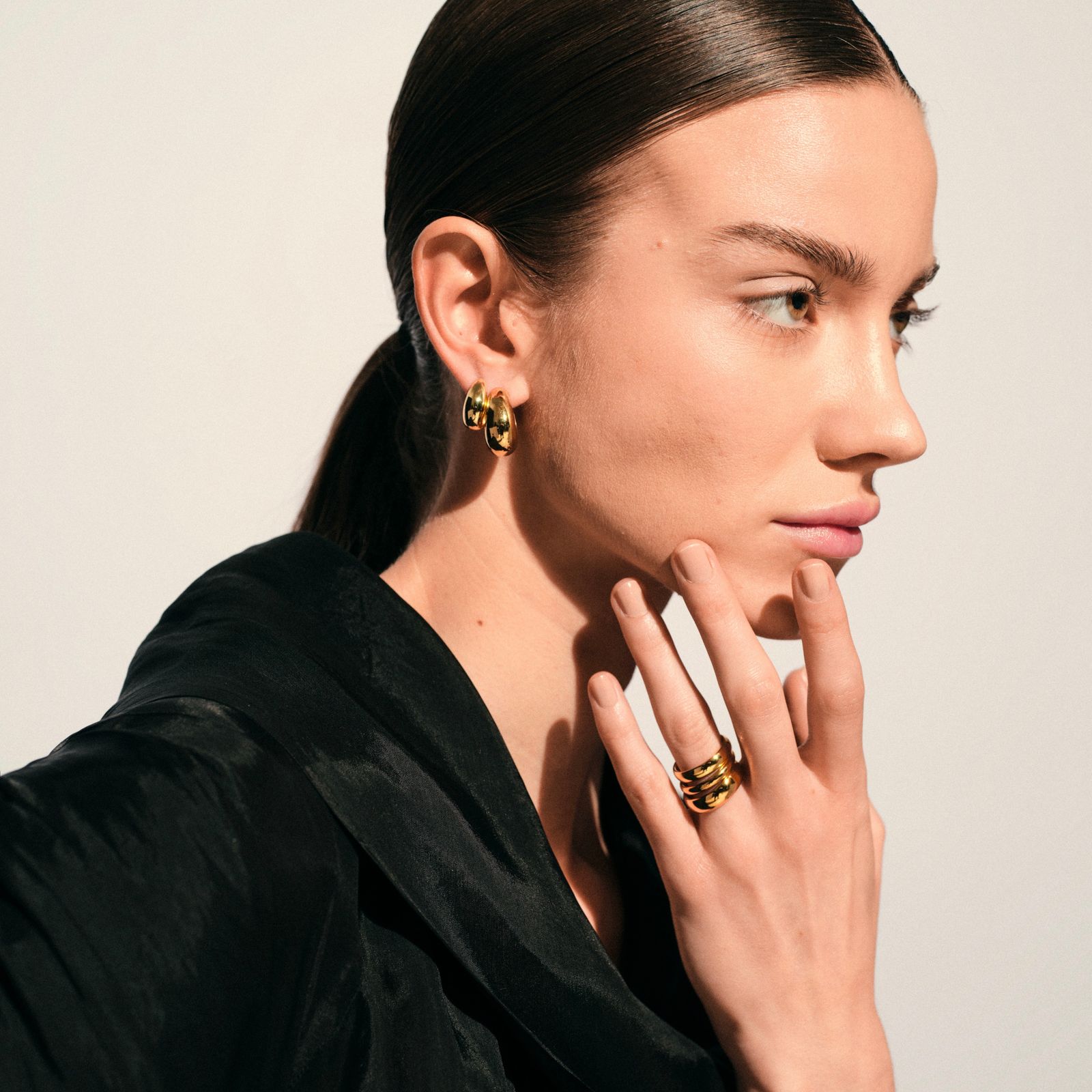 TOMWOOD - 【残り一点】Ice Hoop Medium(GOLD) | ACRMTSM ONLINE STORE