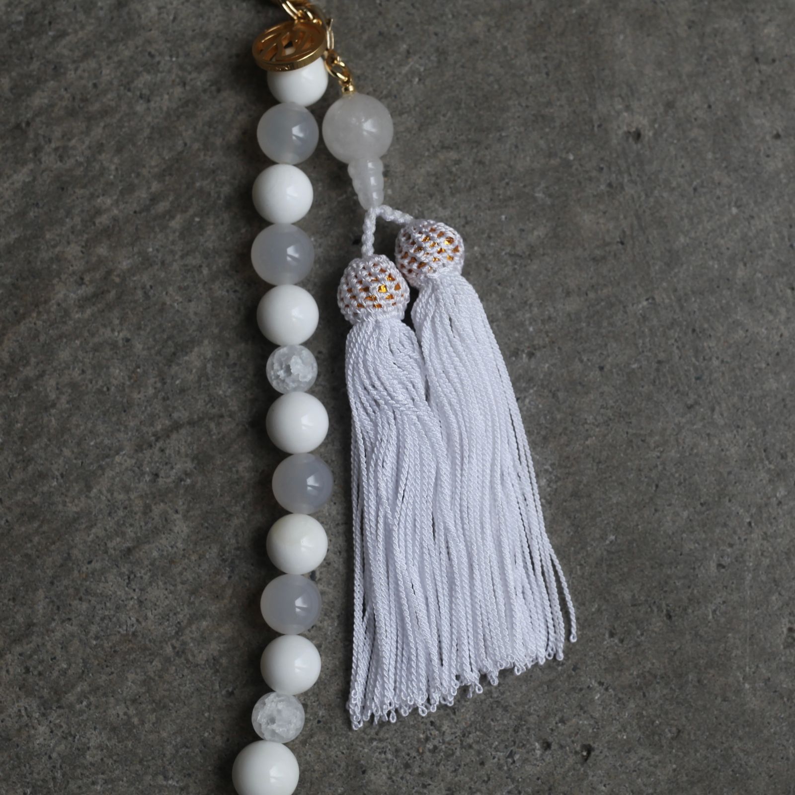 SOSHIOTSUKI - 【お取り寄せ注文可能】Juzu Wallet Chain(WHITE