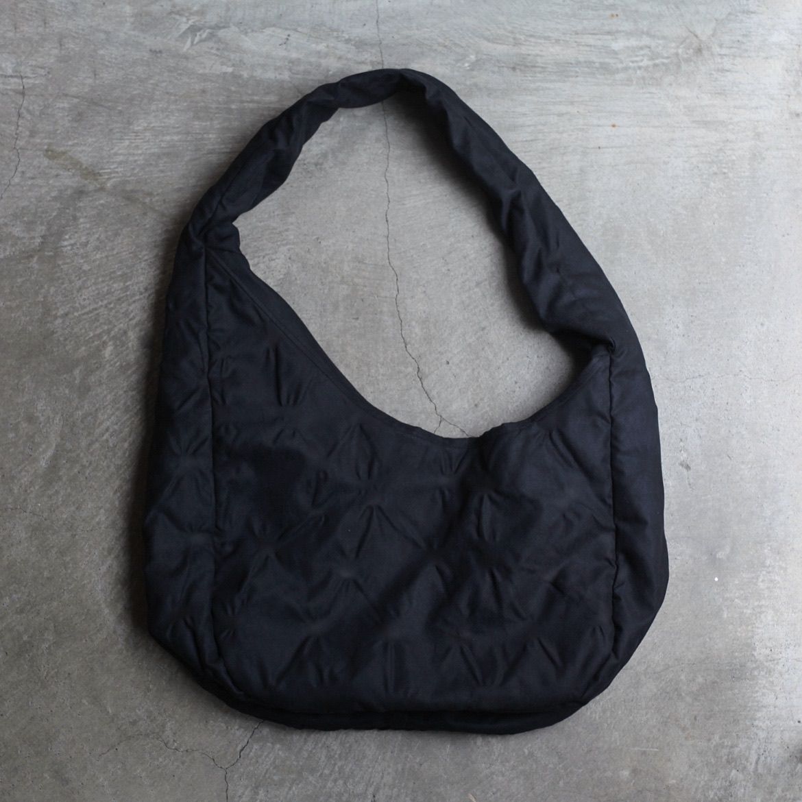ryaw - 【残りわずか】All Leaf Vein Bag(SUEDE) | ACRMTSM ONLINE STORE