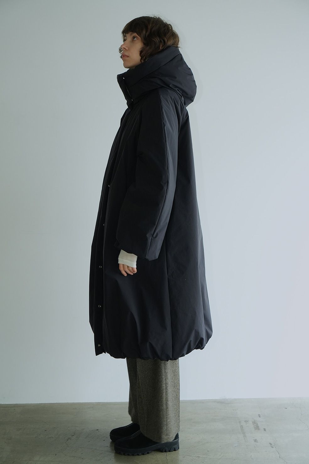 CLANE - バルーン フーディ ロングダウンコート - BALLOON HOODIE LONG