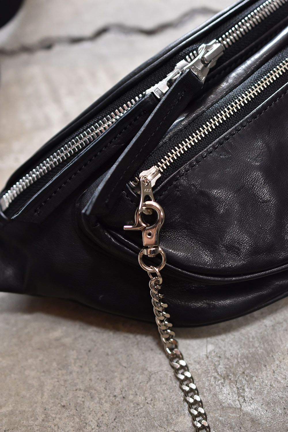 ISAMU KATAYAMA BACKLASH - Japan House Wax Finish Bag