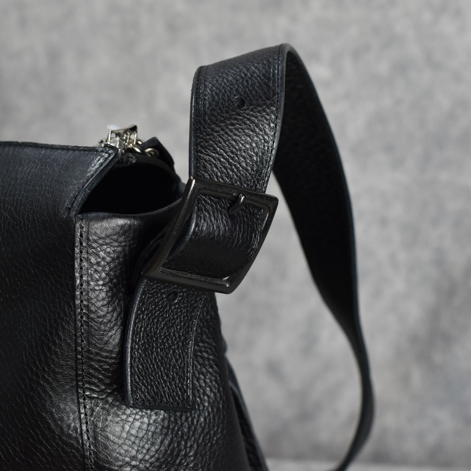 CALEE - STUDS LEATHER SHOULDER BAG ＜LARGE＞ (BLACK) / スタッズ