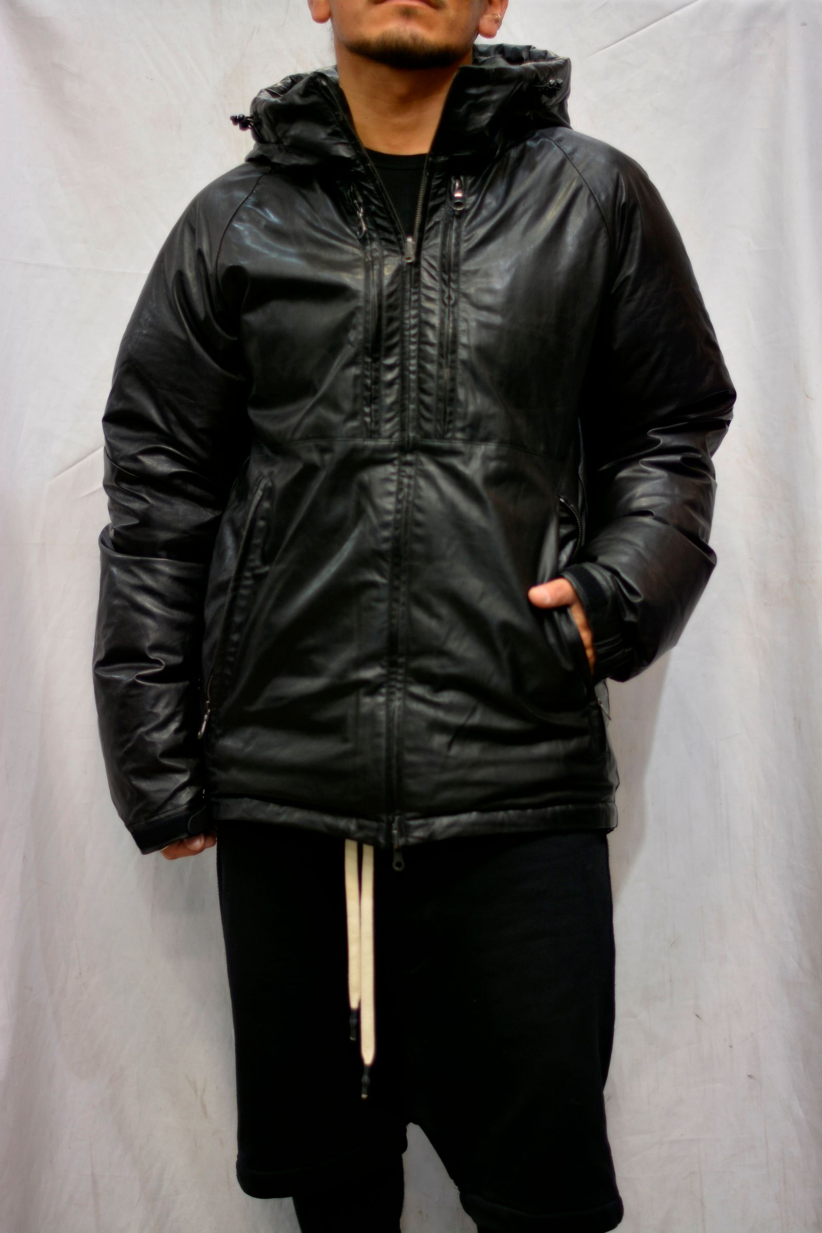 ISAMU KATAYAMA BACKLASH - × NANGA カンガルーレザー + 40d taffeta