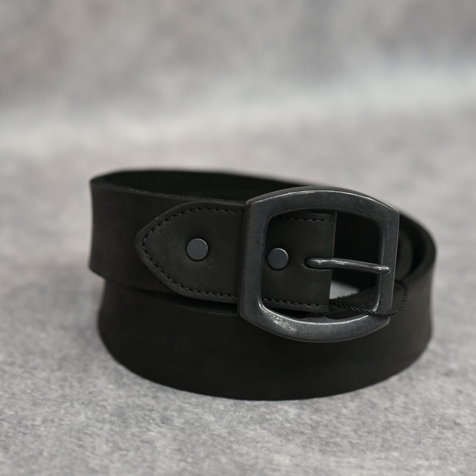 ISAMU KATAYAMA BACKLASH - ダブルショルダーレザー 製品染めベルト