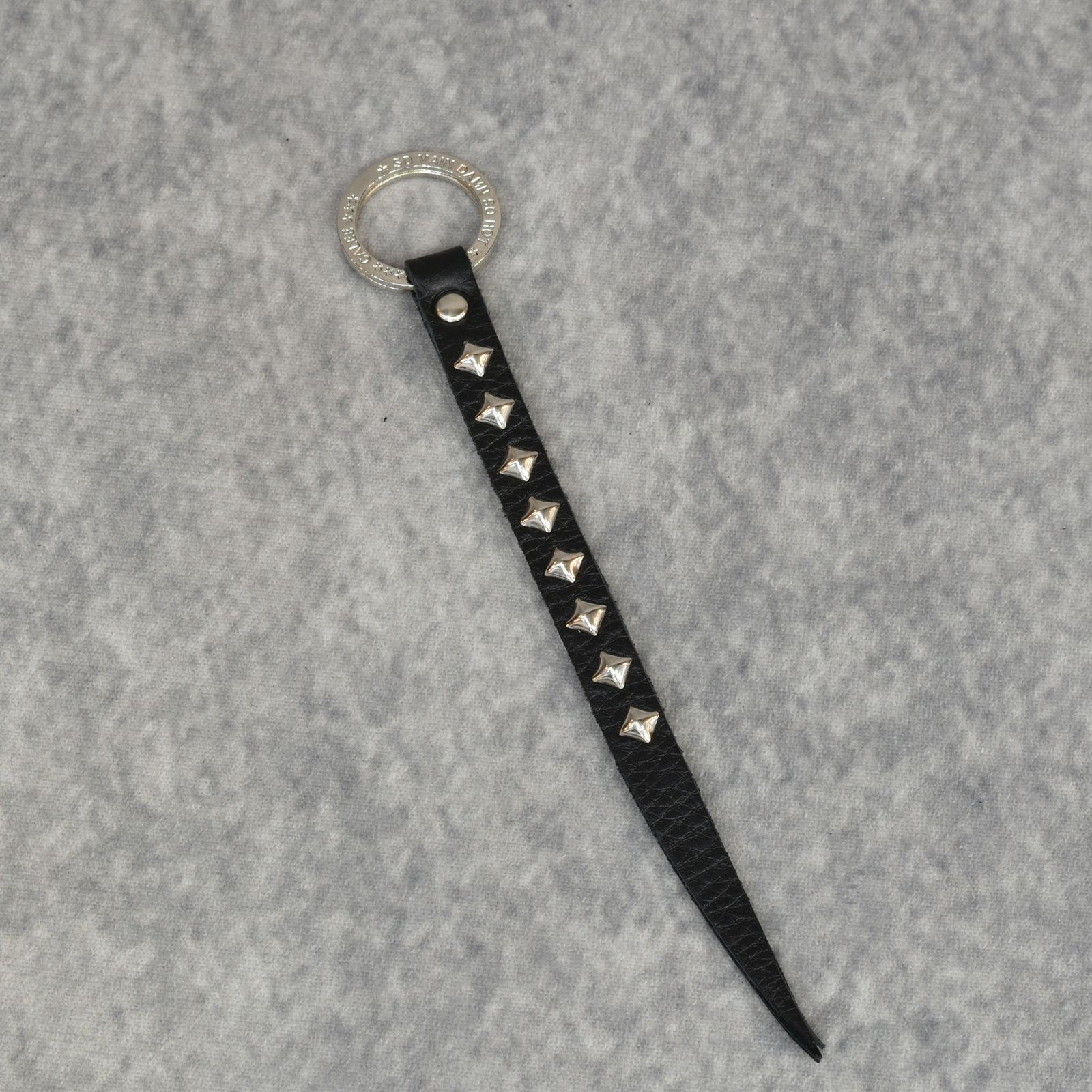 CALEE - STUDS LEATHER KEY HOLDER (BLACK)｜スタッズ レザー