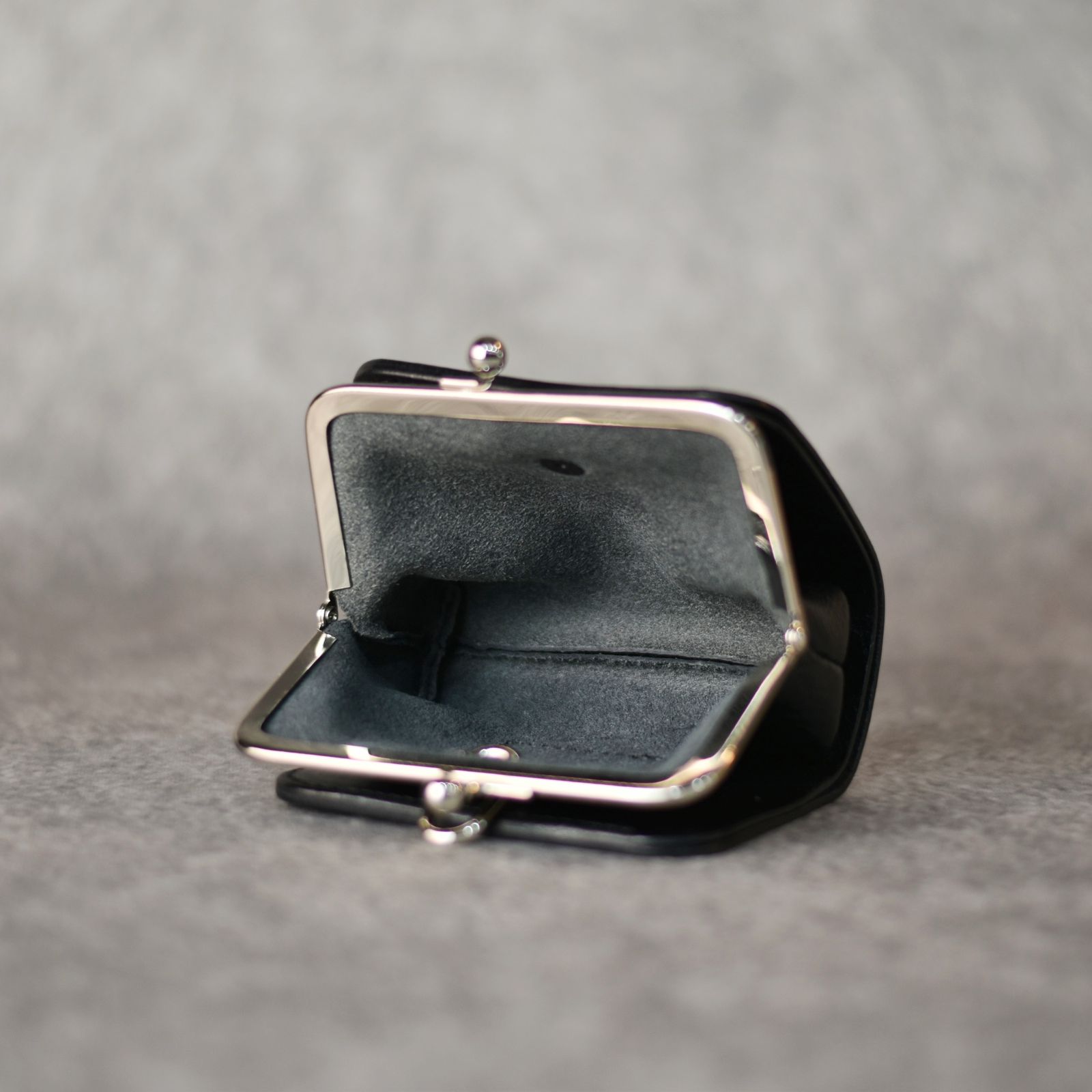 CALEE - STUDS LEATHER INTERNAL FLEX FRAME TYPE MULTI WALLET (BLACK