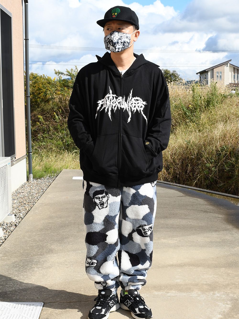 PUNK DRUNKERS - トゲトゲZIPパーカ | DOLL