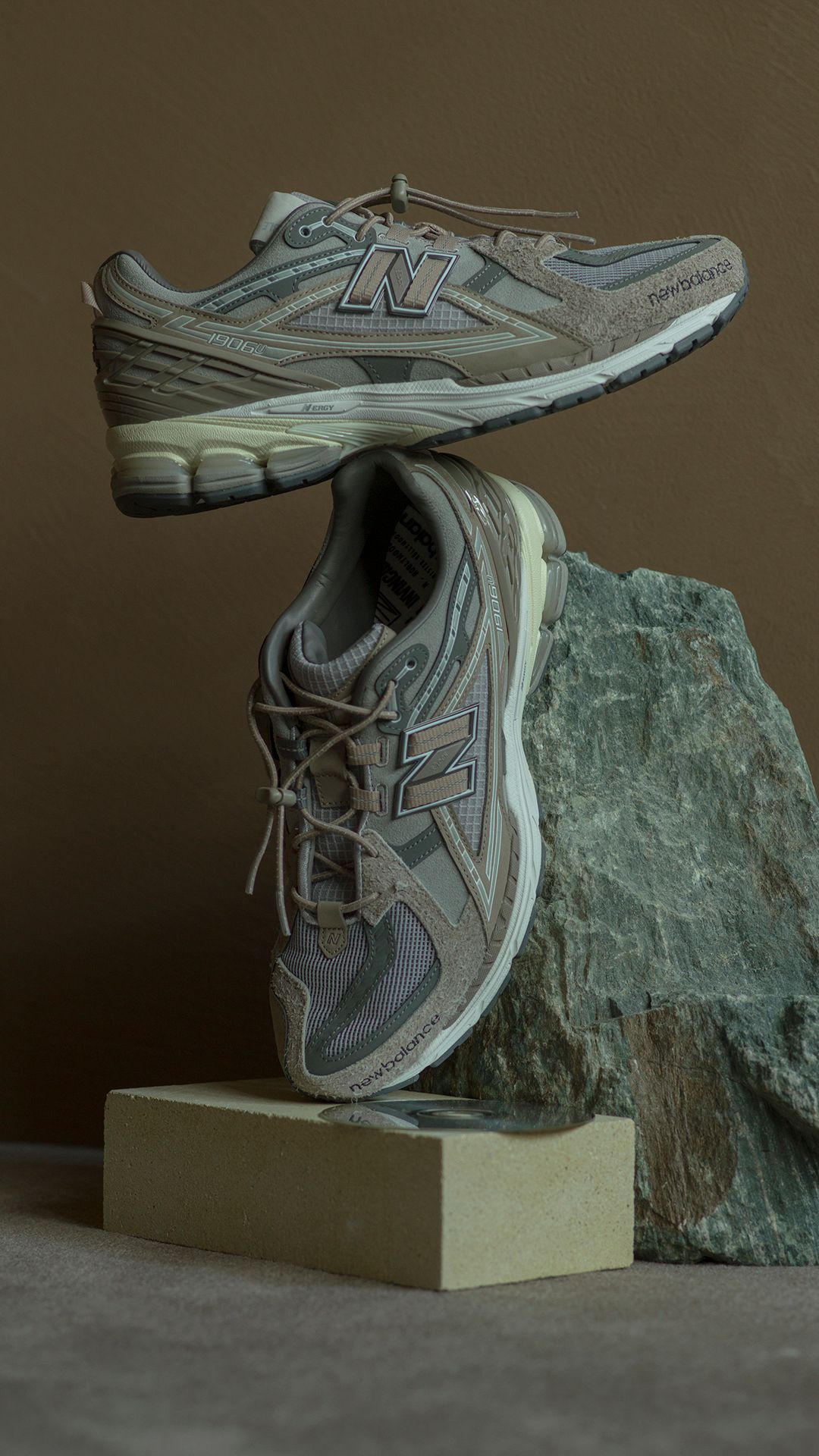 N.HOOLYWOOD - N.HOOLYWOOD × INVINCIBLE®︎ × New Balance M1906NIH