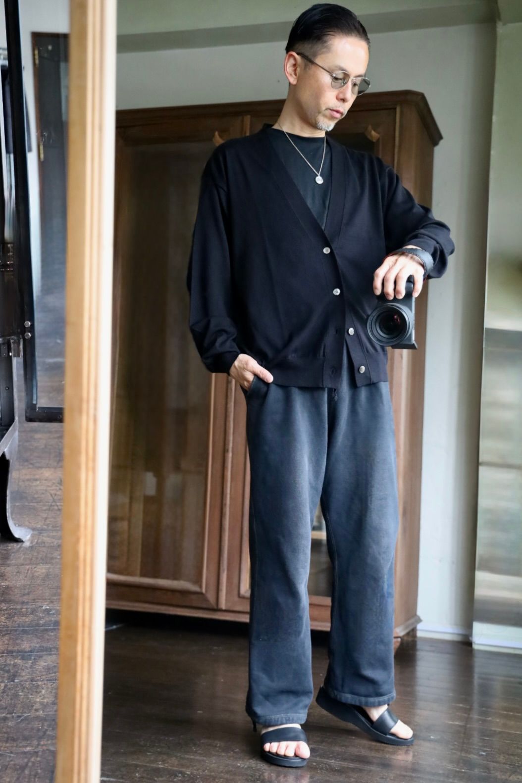 A.PRESSE 2025 STYLE2 Wool Cotton High Gauge Cardiganスタイル