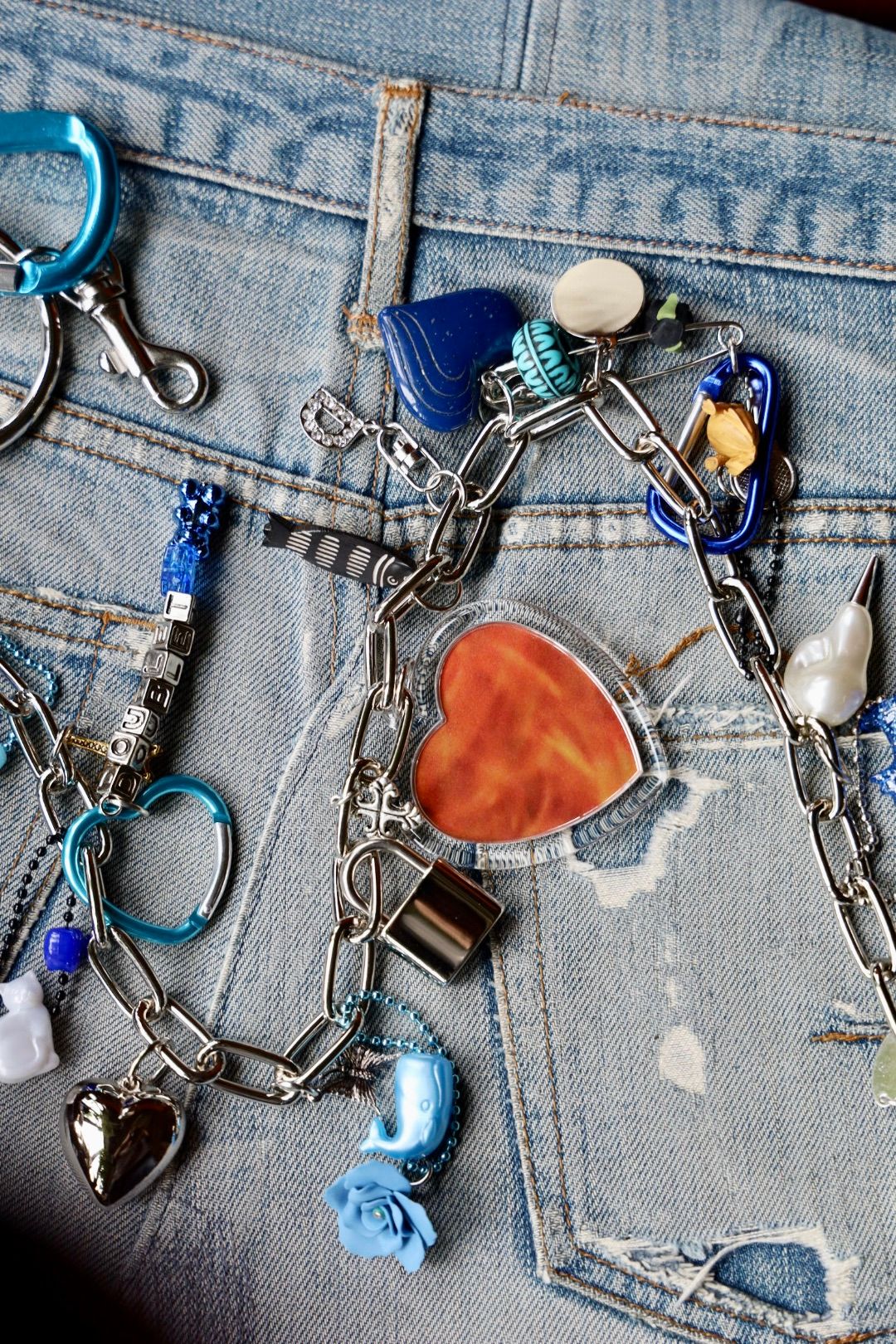 doublet - ダブレット25AW KEY CHAIN WITH DOG DOLL(25AW91AC36) BLUE